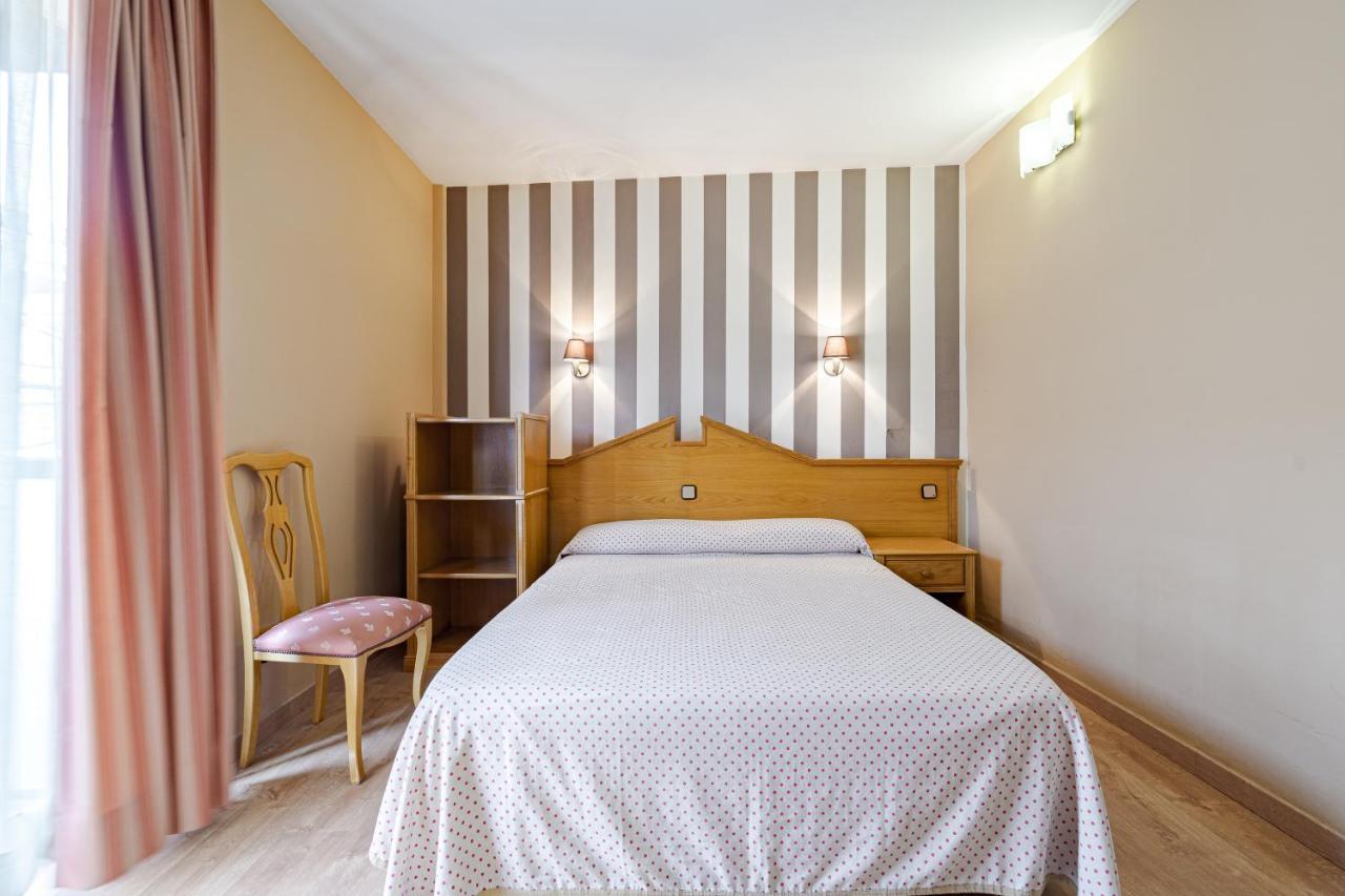 Hostal Don Juan Meco Екстер'єр фото